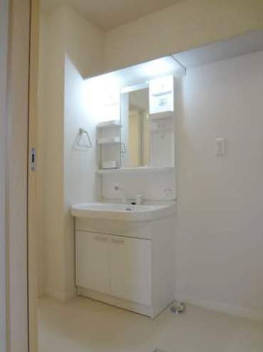 福岡県北九州市八幡西区上上津役2丁目の賃貸アパート104の内装