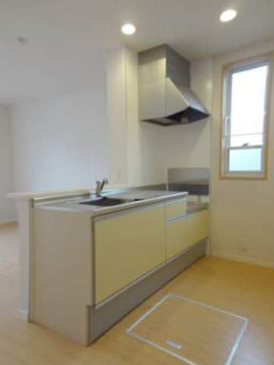 福岡県北九州市八幡西区上上津役2丁目の賃貸アパート104のキッチン