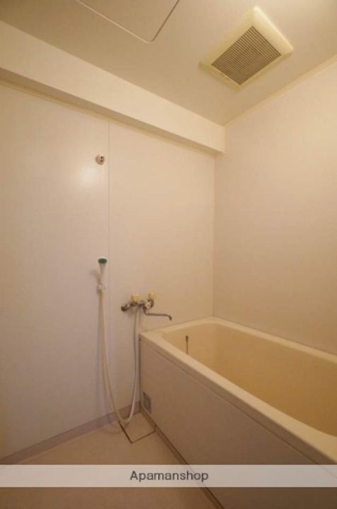 クレセール守恒の風呂