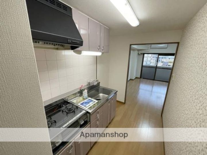 福岡県北九州市小倉北区江南町の賃貸マンション905のキッチン