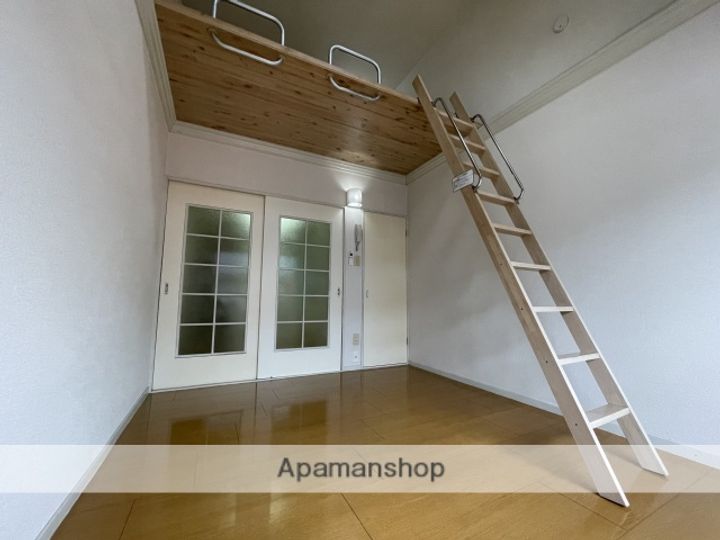 オアシス志井A棟の居間