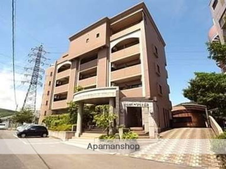 福岡県北九州市小倉南区蒲生1丁目の賃貸マンションの外観