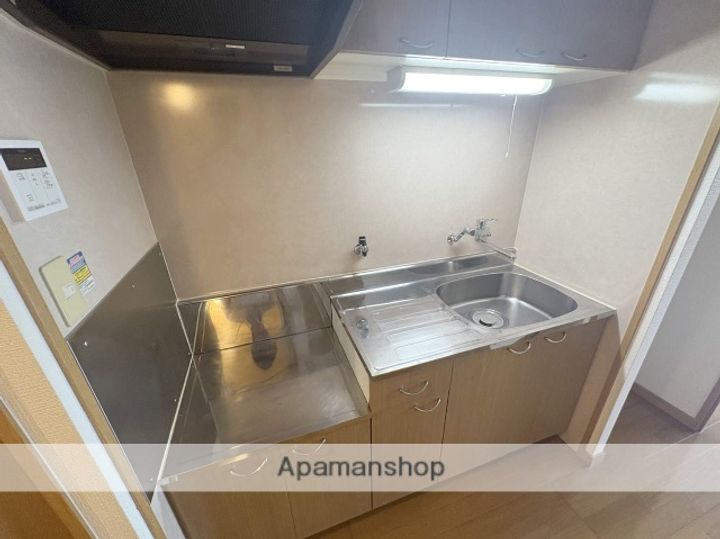 福岡県北九州市小倉北区中井4丁目の賃貸マンションの内装