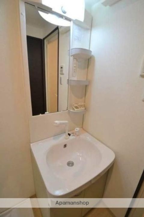 福岡県北九州市小倉南区下曽根4丁目の賃貸マンションの内装