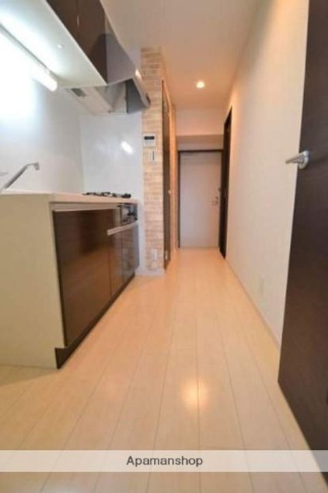 福岡県北九州市小倉南区下曽根4丁目の賃貸マンションの玄関