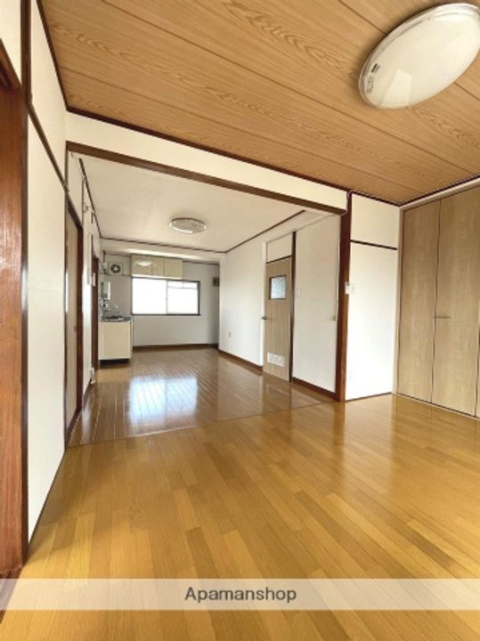 福岡県北九州市小倉北区黒原3丁目の賃貸マンションの内装