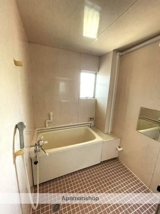 福岡県北九州市小倉北区黒原3丁目の賃貸マンションの内装