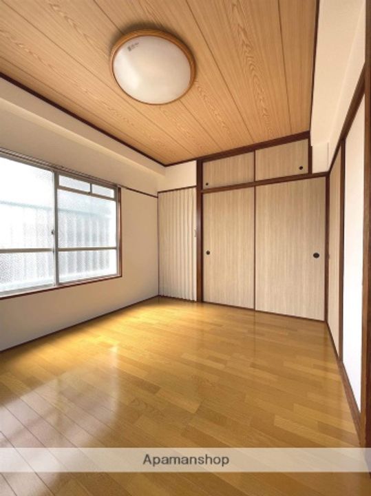 福岡県北九州市小倉北区黒原3丁目の賃貸マンションの内装