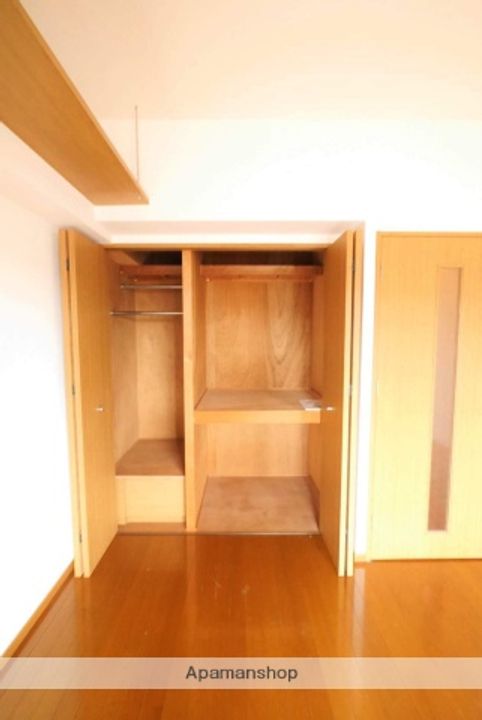 福岡県北九州市八幡東区西本町2丁目の賃貸マンション607の内装