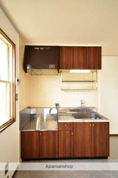 福岡県北九州市小倉南区徳力新町1丁目の賃貸アパートのキッチン