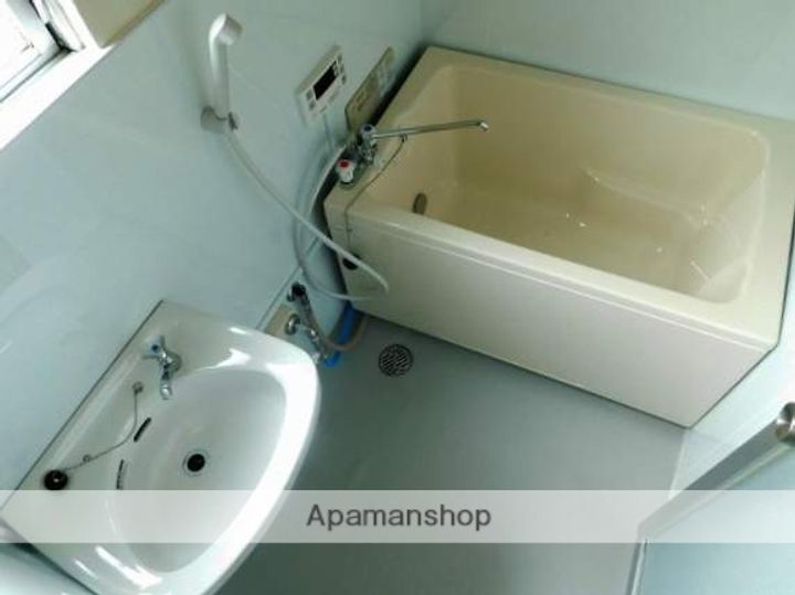 福岡県北九州市小倉北区三郎丸1丁目の賃貸マンションの内装