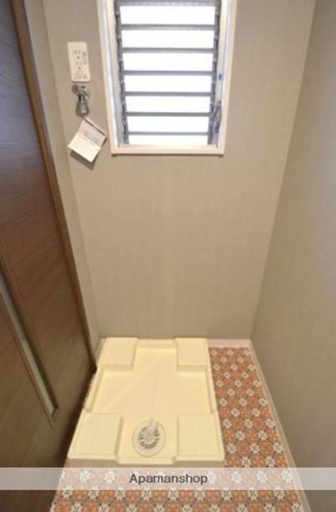 福岡県北九州市小倉北区中井口の賃貸マンションの内装