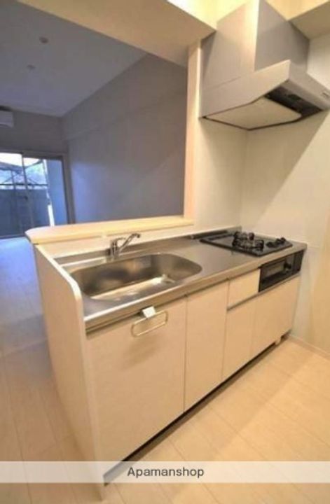 福岡県北九州市小倉北区中井口の賃貸マンションのキッチン