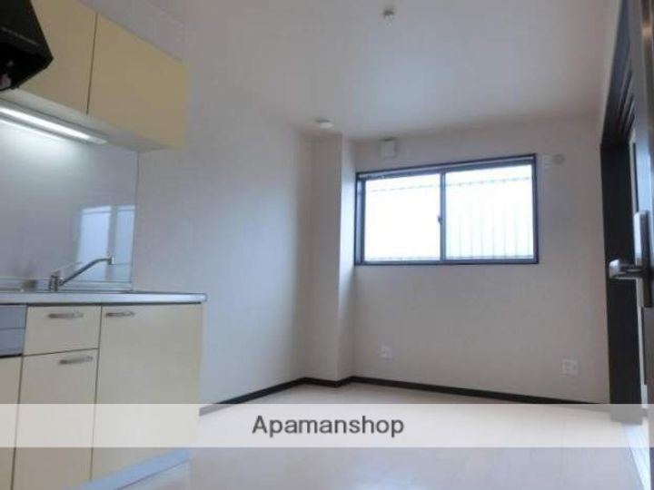 福岡県北九州市八幡西区三ケ森2丁目の賃貸マンションの内装