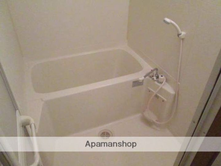 福岡県北九州市八幡西区浅川2丁目の賃貸マンションの風呂