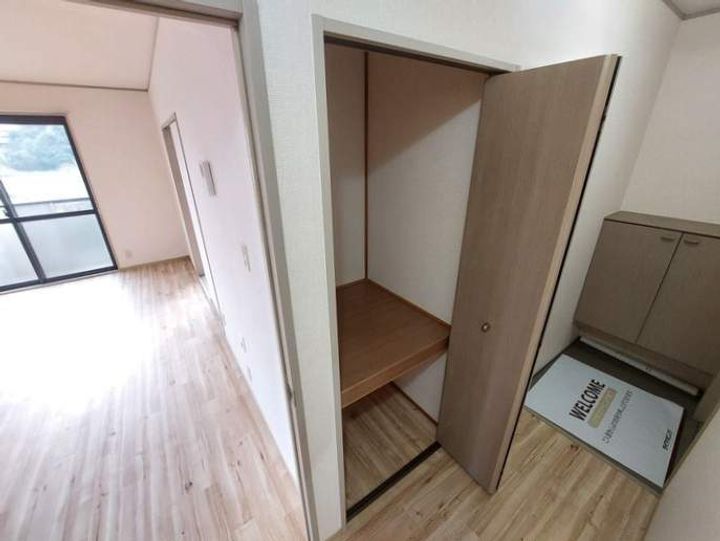 グロワール長行 B棟の内装