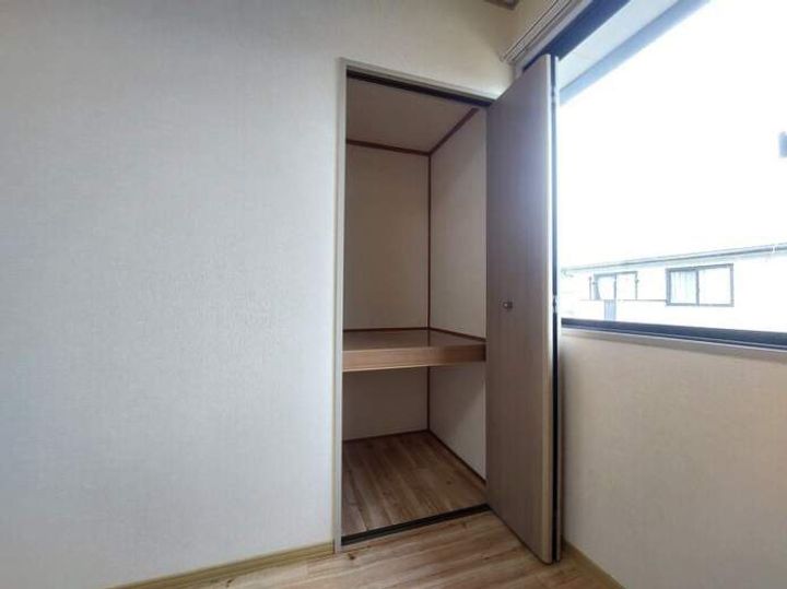 グロワール長行 B棟の内装