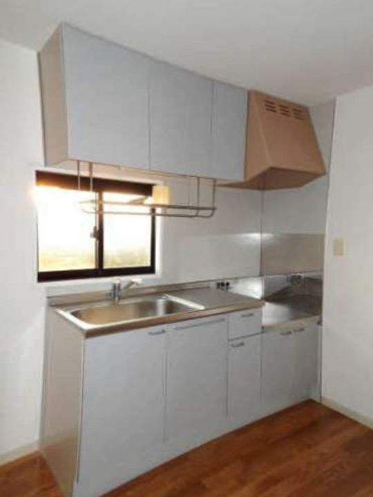 福岡県北九州市八幡西区町上津役東1丁目の賃貸アパートの内装