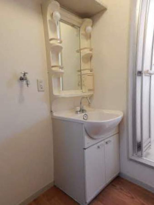 福岡県北九州市八幡西区町上津役東1丁目の賃貸アパートの内装