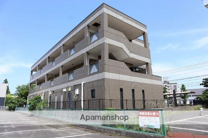 レジデンス相坂102の外観