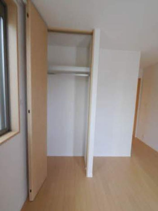 福岡県北九州市若松区ひびきの南2丁目の賃貸アパートの内装