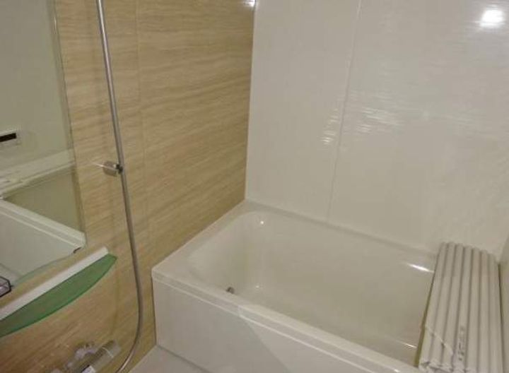 八幡西区東鳴水四丁目新築アパートの内装