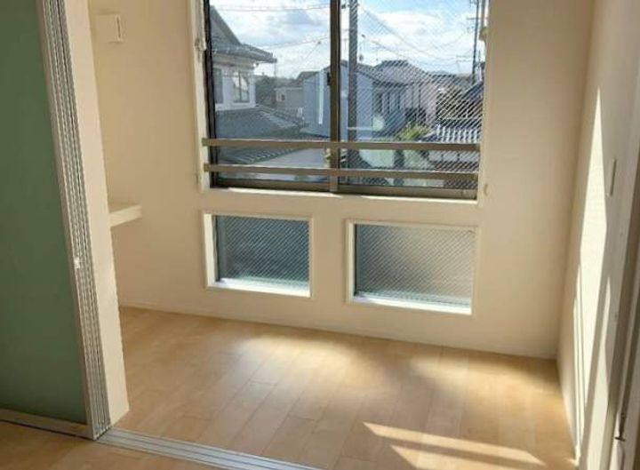 八幡西区東鳴水四丁目新築アパートの内装