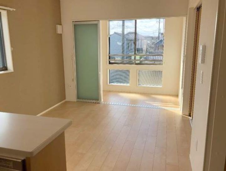 八幡西区東鳴水四丁目新築アパートの内装