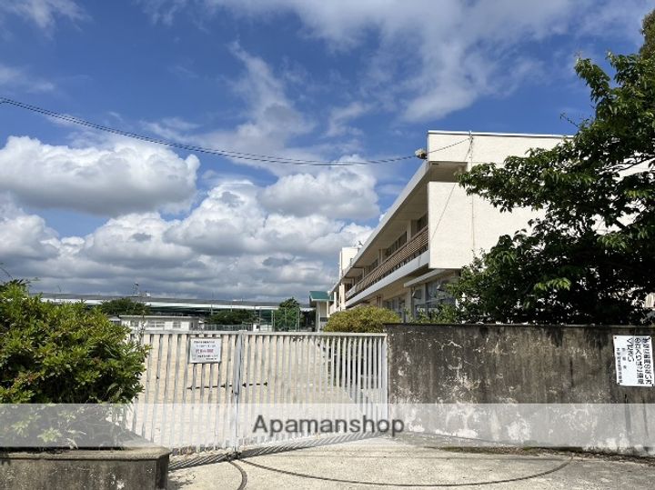 福岡県太宰府市大字吉松の賃貸アパートの周辺