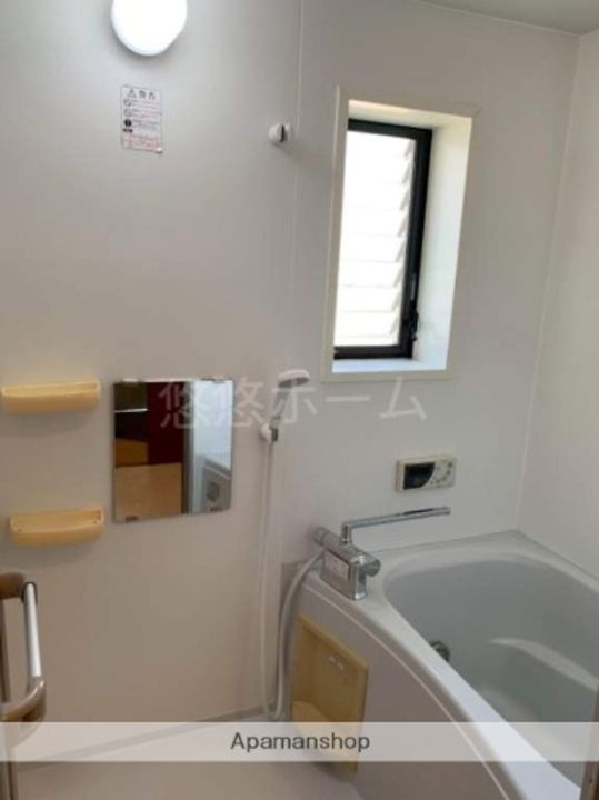 福岡県大野城市筒井3丁目の賃貸アパートの風呂