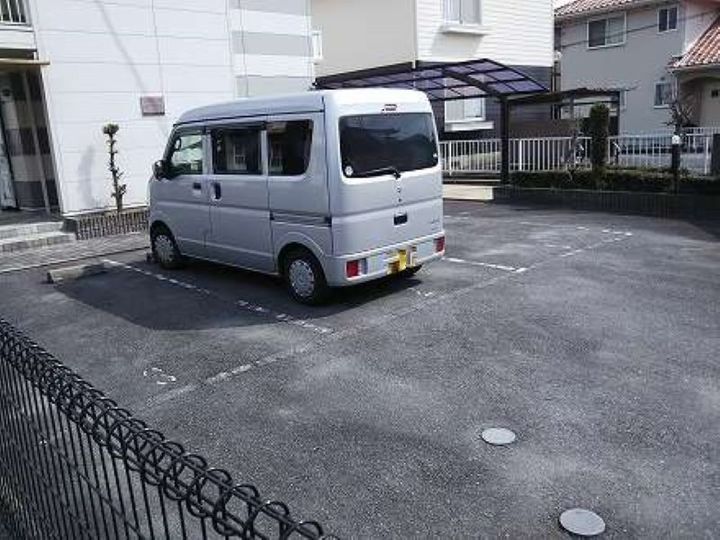 レオパレスヴィクトワール103の外観