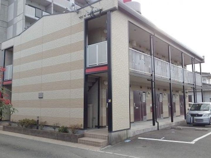 レオパレスTⅠ201の外観