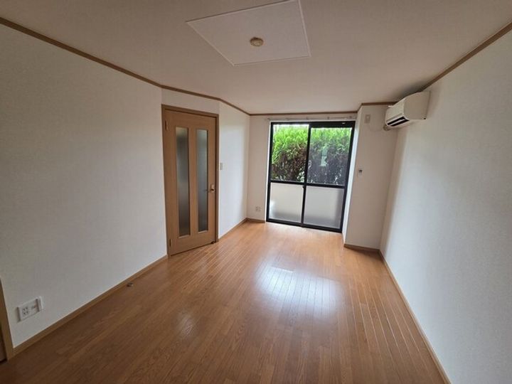 ソレアードⅠの居間