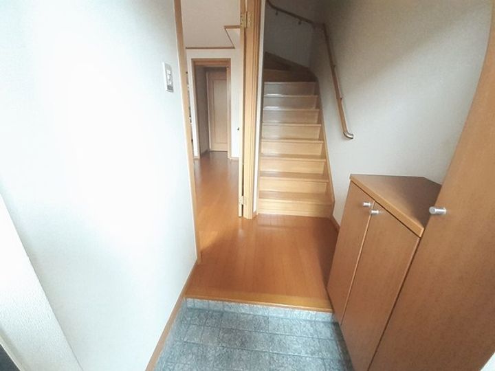 ソレアードⅠの玄関