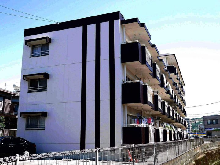 福岡県大野城市白木原4丁目の賃貸マンションの外観