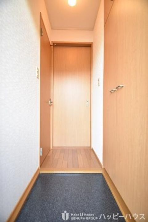 サンライズ宮ノ脇の玄関