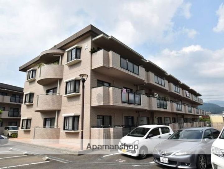 福岡県太宰府市吉松1丁目の賃貸マンションの外観