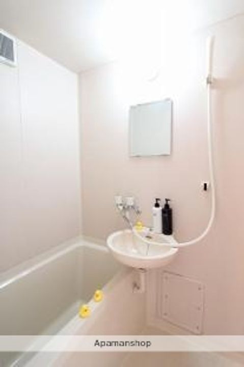 プレアール紫の風呂