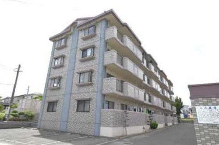 RESIAS CHIKUSHINO BLDG.の外観