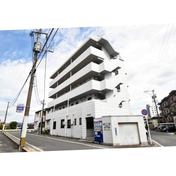 東宝ビルの外観