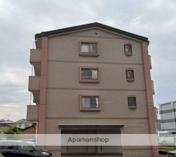 アビタシオン天拝の外観