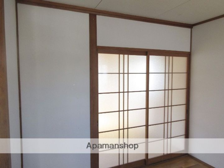 第二陽光ハイツの玄関