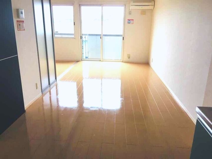サンライズⅠ番館の居間