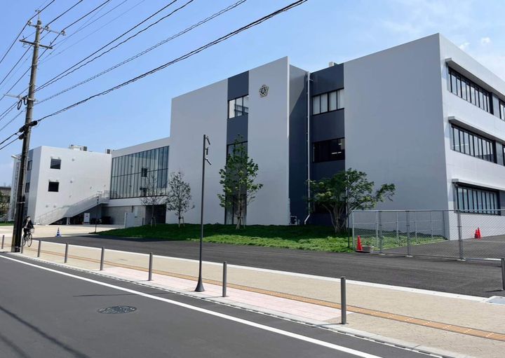 トリシア 東大利の内装