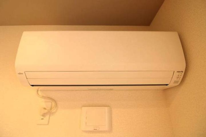 トリシア 東大利の内装