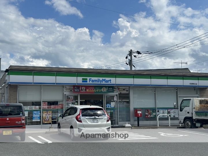 西村コーポの周辺