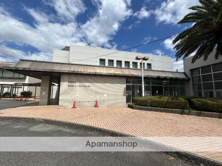 西村コーポの周辺