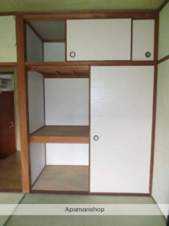 矢野アパートの内装