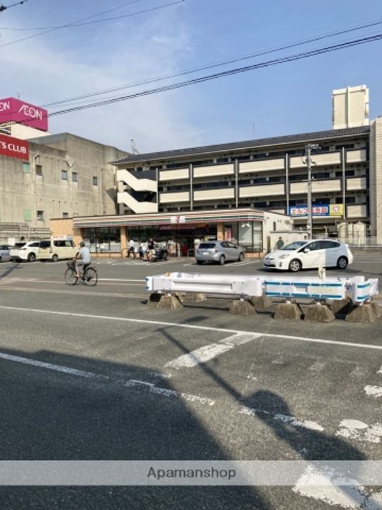 福岡県大野城市錦町2丁目の賃貸マンションの周辺