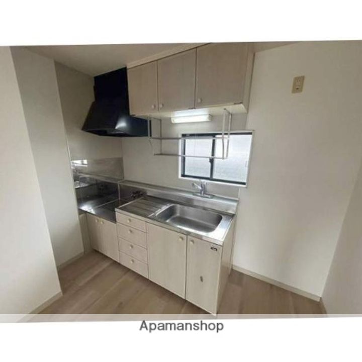 福岡県太宰府市吉松1丁目の賃貸アパートのキッチン